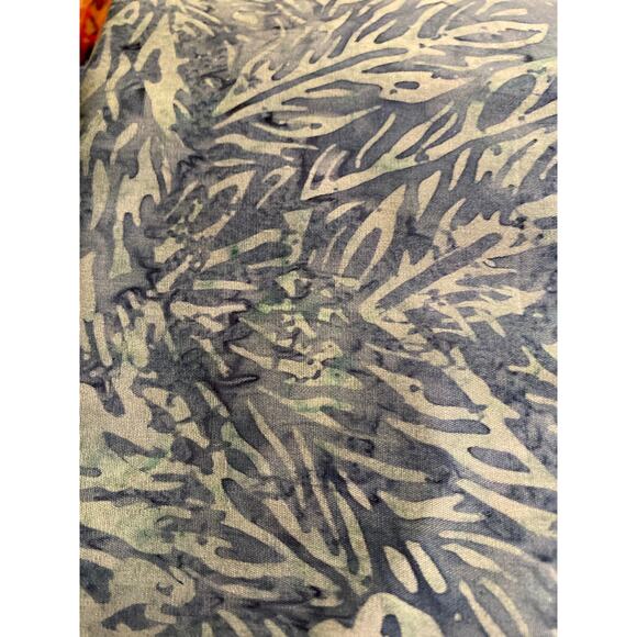 Quilt Fabric large cuts of yardage most 1 yard Blues - Picture 1 of 5